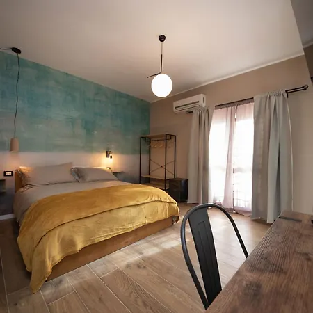 Margherite E Marzapane Konukevi Fonte Nuova